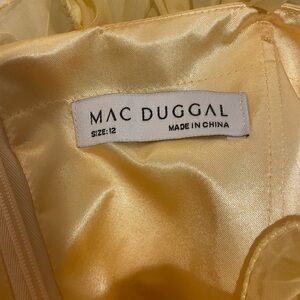 Mac duggel yellow pleated tiered ruffled strapless